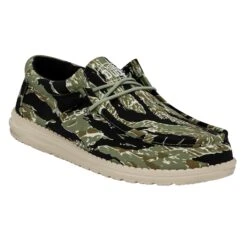 Heydude Hey Dude Men's Wally Ripstop Tiger Stripe Camo -Heydude Shop 40004 9CJ WALLYCAMOUFLAGE TIGERSTRIPECAMO RIGHTANGLE